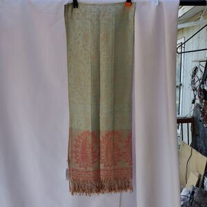 Pashmina wrap 
